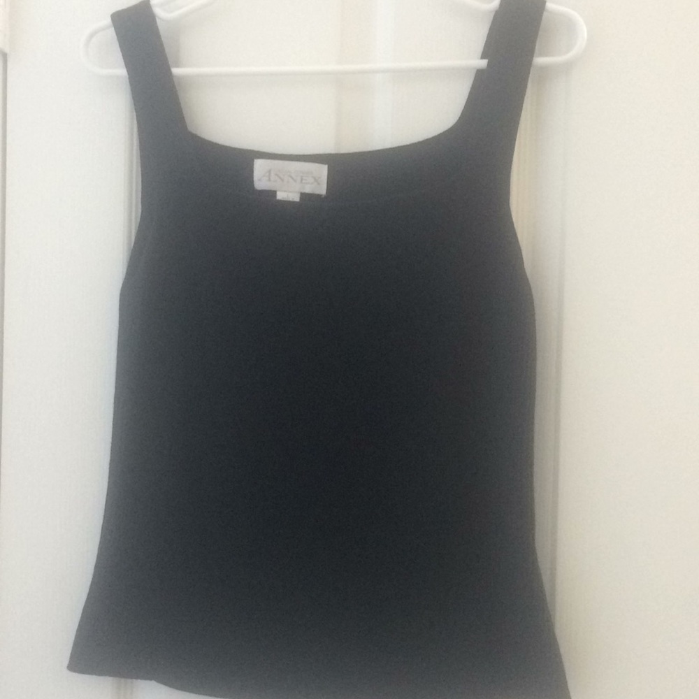 FINAL MARKDOWN Ladies’ Casual Corner Annex Knit Tank Top large